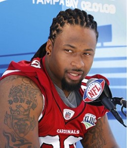 I watched Darnell Dockett take a shower (and I got pictures)