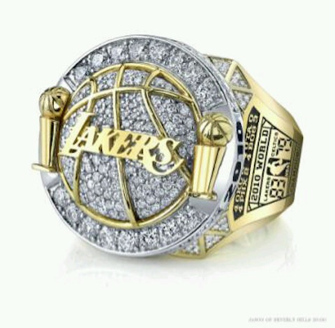 Lakers Receive Their Rings!