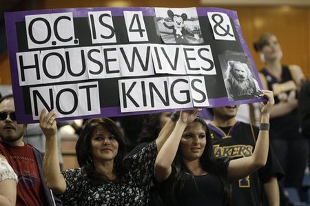 Billionaire Offers To Buy The Kings To Keep Them In Sacramento