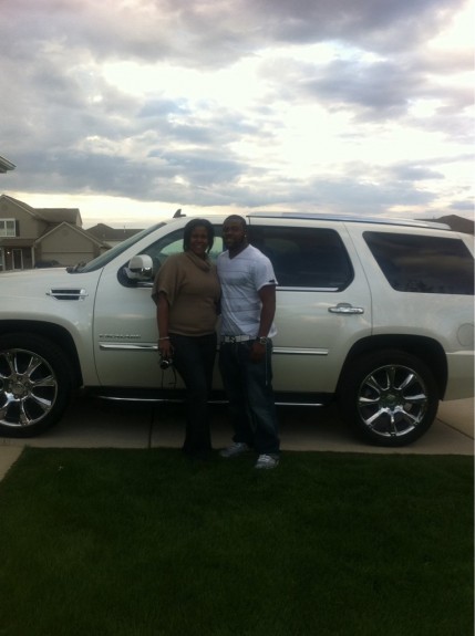 The Assist: Saints RB Mark Ingram Buys His Mom An Escalade For Mother’s Day [Photo]
