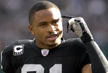 NFL CB Nnamdi Asomugha Signs With The Eagles For $60 Million Dollars