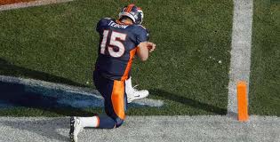 Denver Broncos QB Tim Tebow’s Fans Have Created A New Fad; “Tebowing” [Photos]
