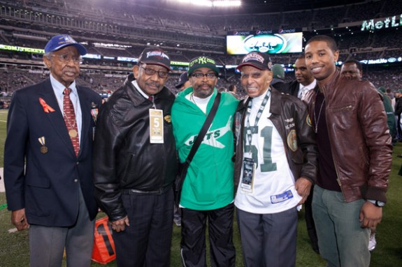 Tuskegee Airmen Honored During Patriots vs. Jets Sunday Night Football Game
