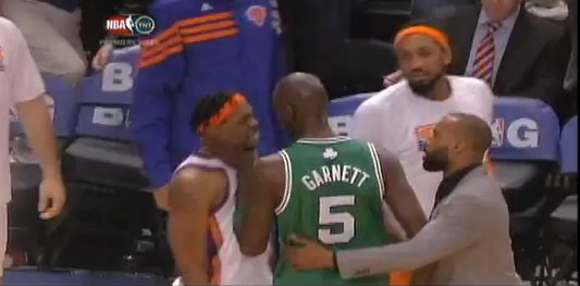Kevin Garnett Grabs Knicks Bill Walker By The Throat [Video]