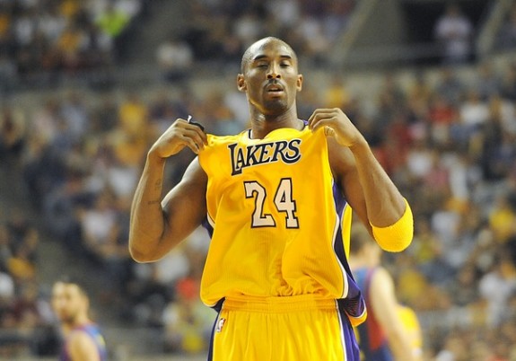 Kobe Bryant Thinks Owner’s Beef With Lakers Stopped Original Chris Paul Trade