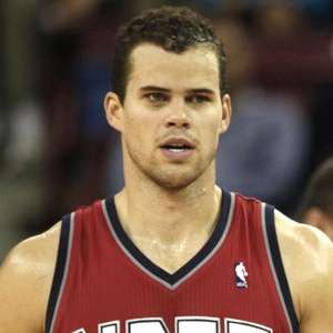 Kris Humphries Signs 1-Year Deal With New Jersey Nets