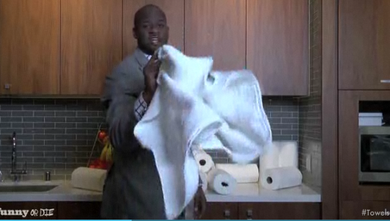 NFL QB Vince Young is slanging towels [video]