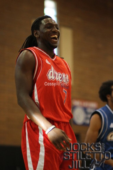 Tyreke Evans & Kenneth Faried ball out at the Drew league [photos]