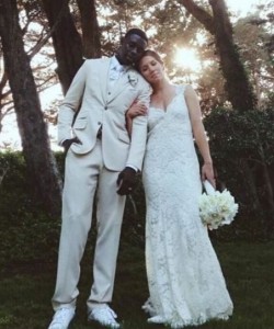 Pelicans guard Jrue Holiday marries Soccer star Lauren Cheney [photos]