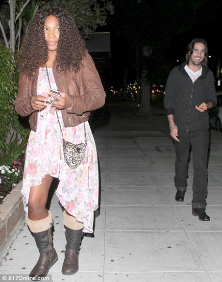 Jake owen dating serena williams