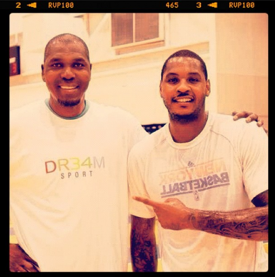 Hakeem Olajuwon works out Carmelo Anthony & Tyson Chandler [photos]