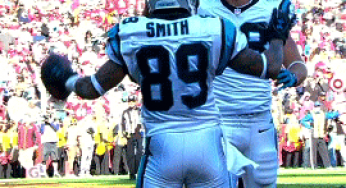Panthers Steve Smith shakes what his mama gave him after touchdown [video]