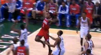 Sixers Nick Young dunks on 1 of the leagues best shot blockers, Bucks Larry Sanders [video]