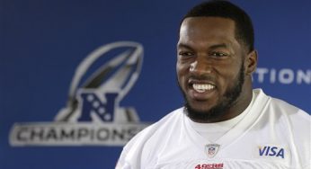 Win an autographed football from San Francisco 49’ers linebacker Patrick Willis