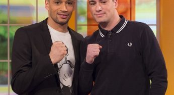 Boxer Curtis Woodhouse finally gets face to face with his Twitter nemesis [video]