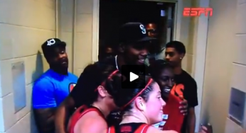 Thunder’ Kevin Durant, Reggie Jackson, Hasheem Thabeet & Jeremy Lamb visit women’s Louisville Cardinals locker room [video]