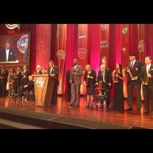 2013-Basketball-Hall-Of-fame-ceremony