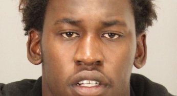 Niners Aldon Smith facing felony weapons charges