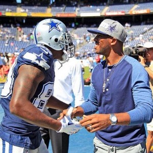 Chris-Paul-Cowboys-sideline