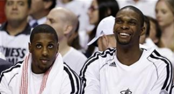 Mario Chalmers pranks Chris Bosh during post game interview [video]