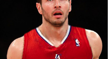 Clippers JJ Redick and Pelicans Anthony Davis to miss time due to hand fractures