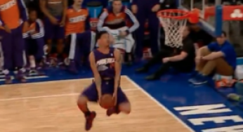 Gerald Green with the Fastbreak Reverse Jam on Knicks [video]