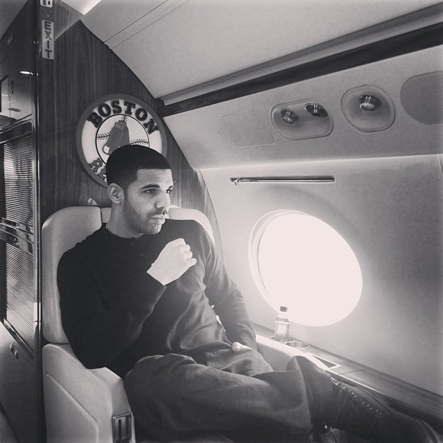 When Instagram DM's go wrong: Drake hits up IG model for 