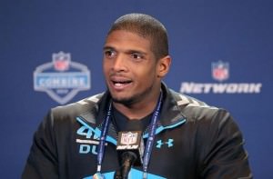 Michael-Sam-NFL-combine