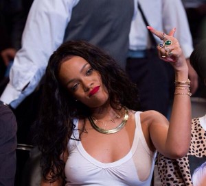 Rihanna-Raptors-Nets