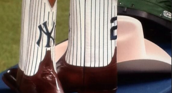 Houston Astros Gift Derek Jeter With Pinstriped Cowboy Boots [Photo]