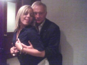 Jerry-Jones-Groupies-