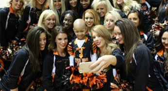 Leah Still attends 1st NFL game to watch dad Bengals DT Devon play [photos]