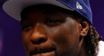 LeGarrette Blount Completes Community Service and  Gets Pot Charge Dropped