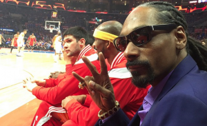 Snoop-DOgg-courtside