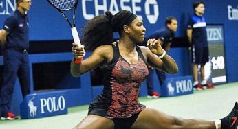 Serena Williams Hits The Splits In 3rd Round US Open Victory